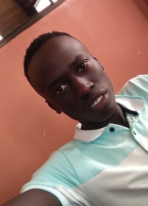 Gerald, 21, Uganda, Kampala