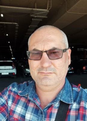 Александр, 42, Россия, Казанская (Ростовская обл.)