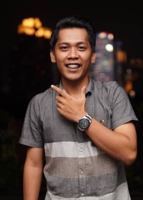 RIFAL, 30, Indonesia, Djakarta