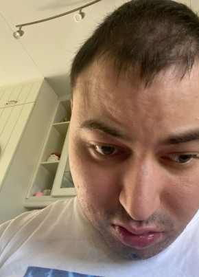 Georgi из Oslo 29 лет