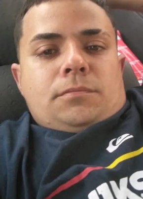 Ju из Canoas 18 лет