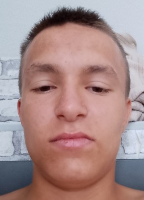 Georgiy из Перми 18 лет