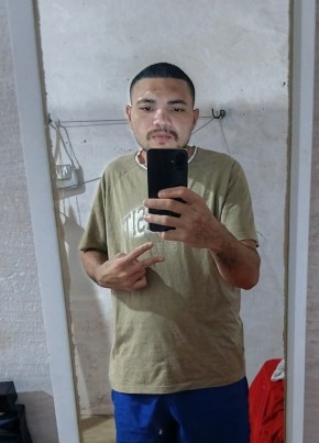 Alessandro из Icó 24 года