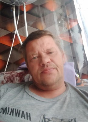 Андрей из Сарыг-Сепа 42 года