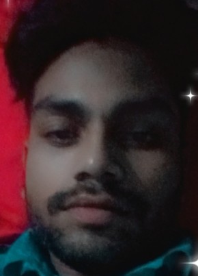 Dheeraj Kumar, 23, India, Bakhtiyarpur