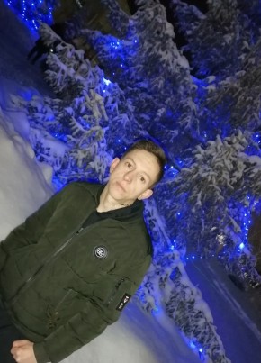 Максим, 36, Россия, Москва