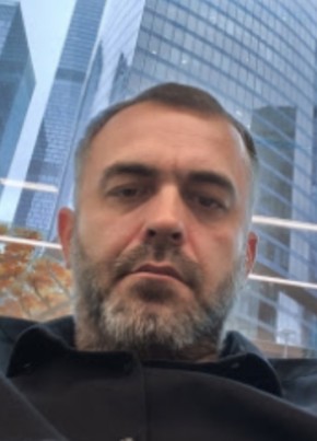 Саша из Махачкалы 45 лет