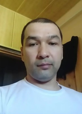 Амир Ишбердиев из Urganch 40 лет