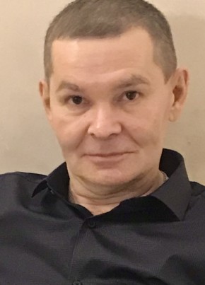 Андрей из Омска 51 год