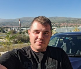 Mitko, 33, Sofia