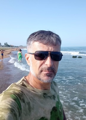 Руслан из Альметьевска 55 лет