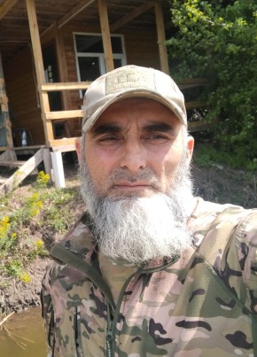Ислам из Наурскаи 47 лет