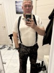 Vital, 49, Saint Petersburg