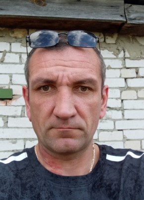 Александр из Красной Горбатки 43 года