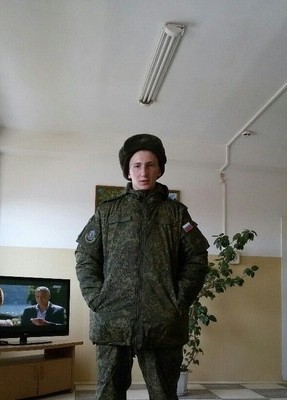 Сергеевич, 28, Россия, Николаевск