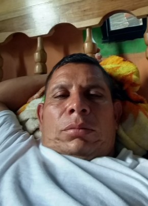 Adán Osorio, 48, República de Honduras, San Pedro Sula