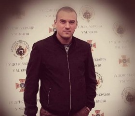 Сергей, 34 года, Бобровиця