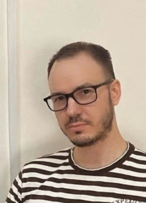 Андрей из Новосибирска 33 года
