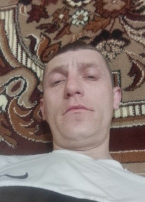 Maksim, 33, Russia, Kaluga