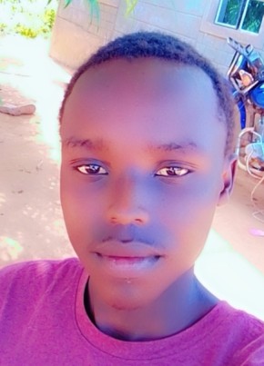 John, 19, Kenya, Nairobi