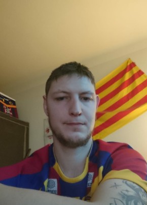 Floflo, 22, République Française, Perpignan la Catalane