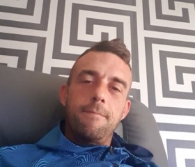 Anthony, 36, Newcastle upon Tyne