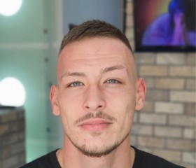 Aliko, 27, maalot Tarshiha