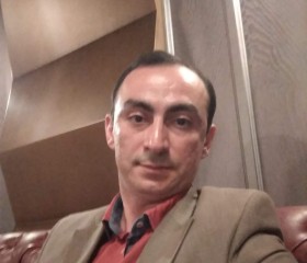 Emil, 46, Saint Petersburg