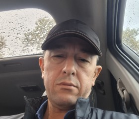 Alisher Ergashov, 45, Tashkent