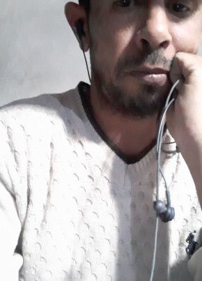 Tayeb, 44, People’s Democratic Republic of Algeria, Remchi