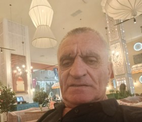 Shaen, 63, Ejmiatsin