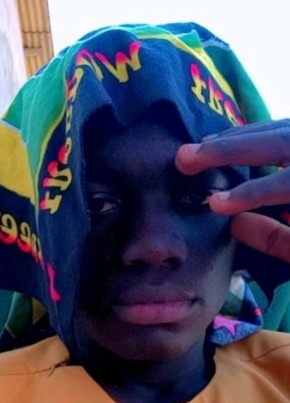 Emmanuel, 20, Ghana, Accra