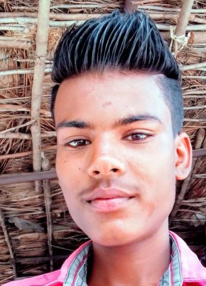 Sanju, 18, India, Suket