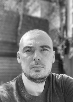 Сергей из Ростова-на-Дону 44 года