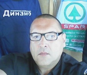 Oleg, 50, Saint Petersburg