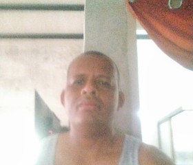 Dennis, 42, Valencia