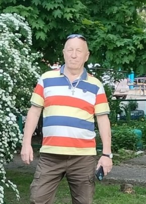 Александр из Великого Новгорода 71 год
