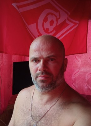 Дмитрий из Саратова 42 года