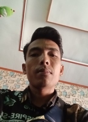 Rahman, 18, Indonesia, Kota Medan