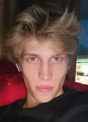 Sasha Okladnikov