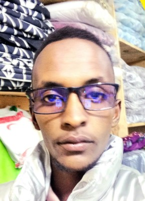 Omer, 27, Jamhuuriyadda Federaalka Soomaaliya, Hargeysa