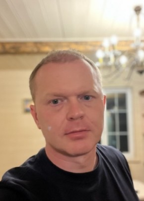 Dmitriy, 40, Russia, Saint Petersburg