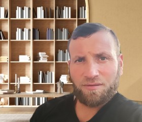 Μαχμούντ, 38, Rethymno