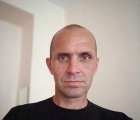 Сергей, 49 лет, Безенчук
