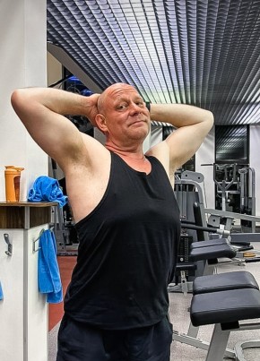 Лев, 57, Россия, Москва