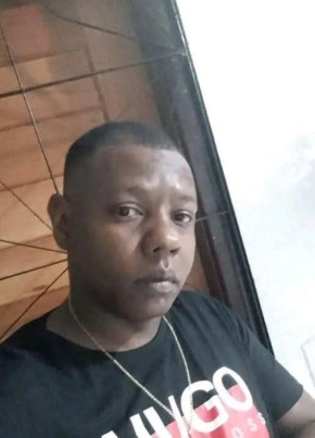 Robson из Maceió 48 лет