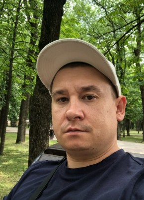 Игорь, 38, Россия, Ессентуки