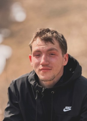 Евгений из Белово 25 лет