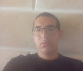 Moran, 18, Jerusalem