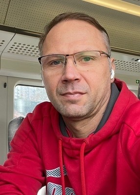 Igor, 46, United Kingdom, London